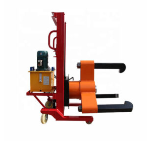 Automatic lifting type electric hydraulic gear puller